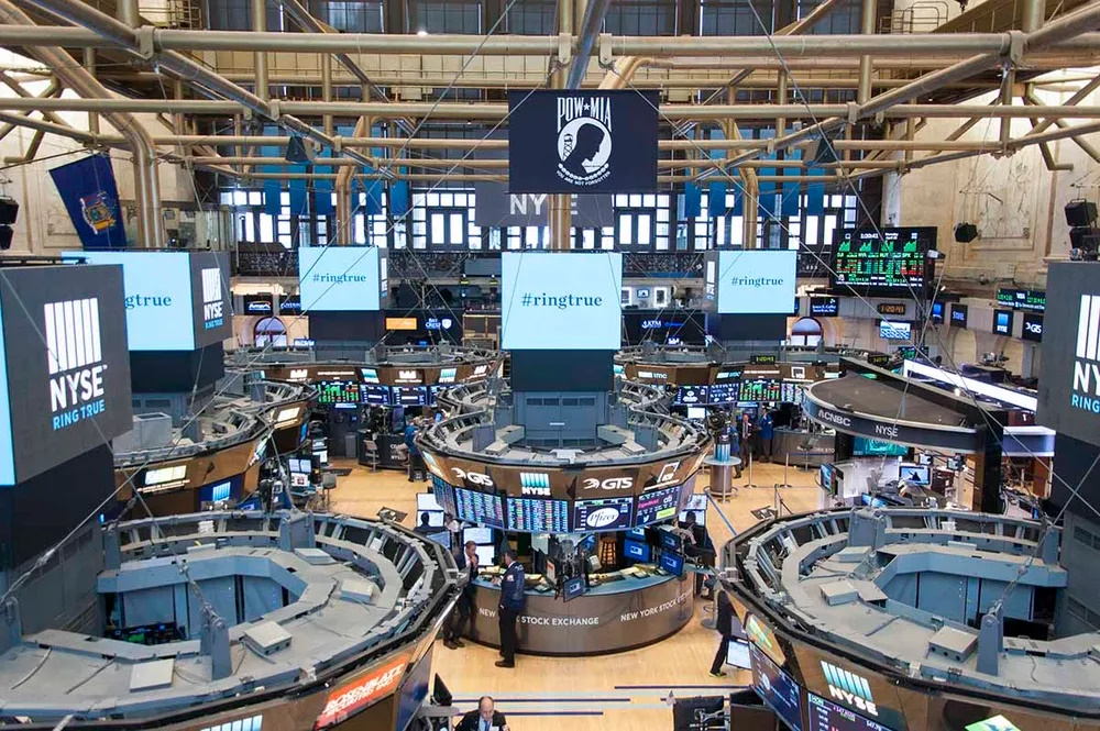 Live Global Market